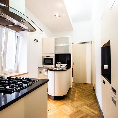 Kopernika Srodmiescie Apartment Warsaw Exterior photo