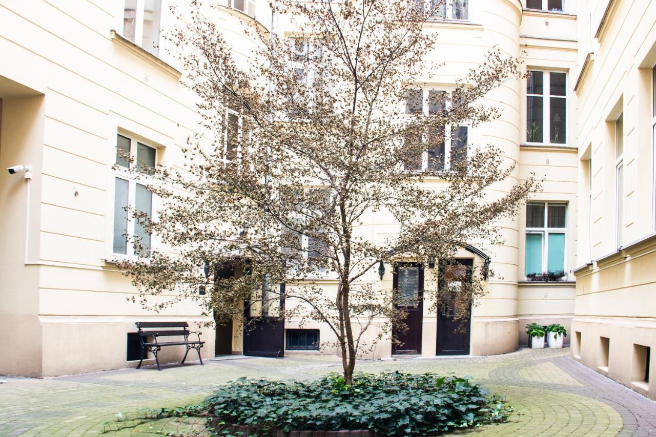 Kopernika Srodmiescie Apartment Warsaw Exterior photo